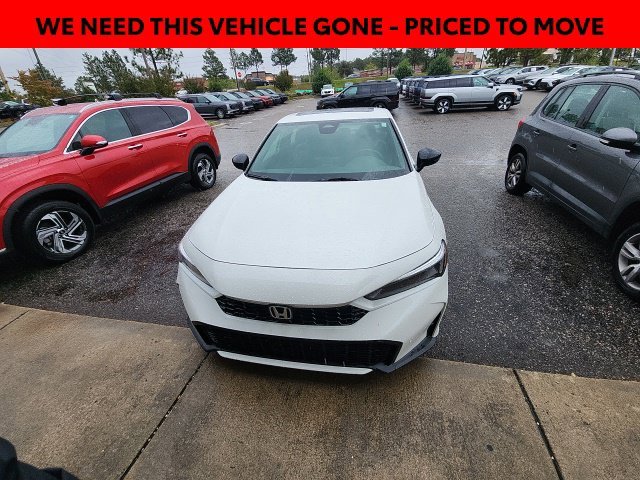Used 2026 White Honda Sport Touring image 4