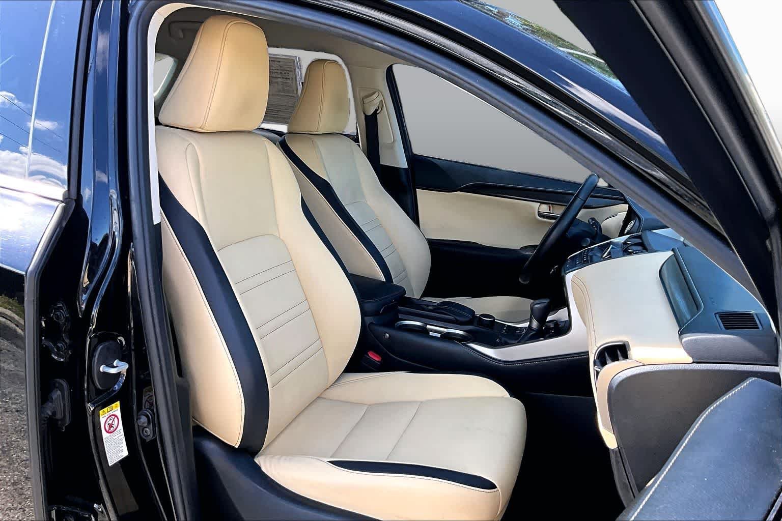 Used 2017 Obsidian Lexus  image 9