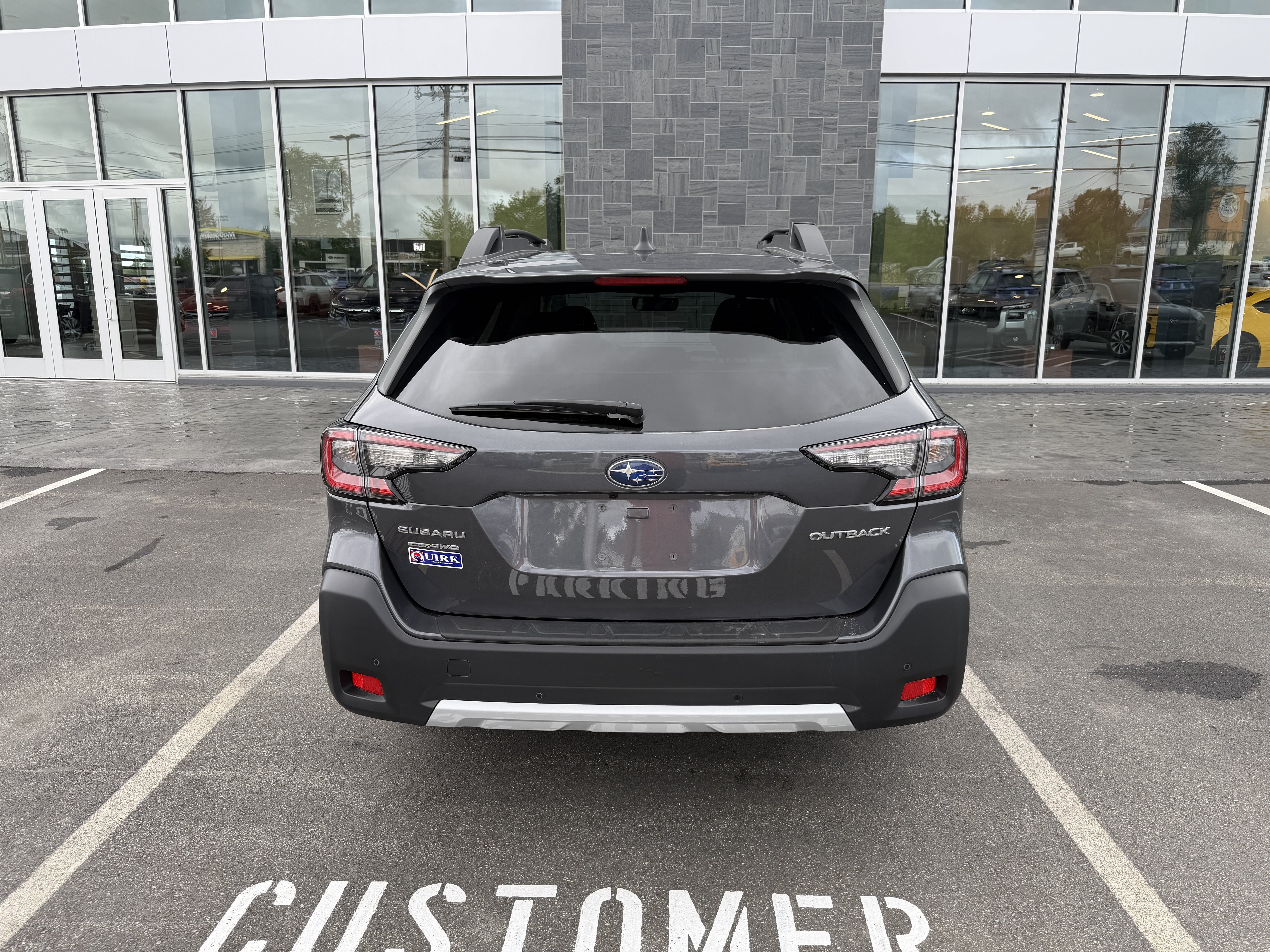 Used 2024 Magnetite Gray Metallic Subaru Limited image 4