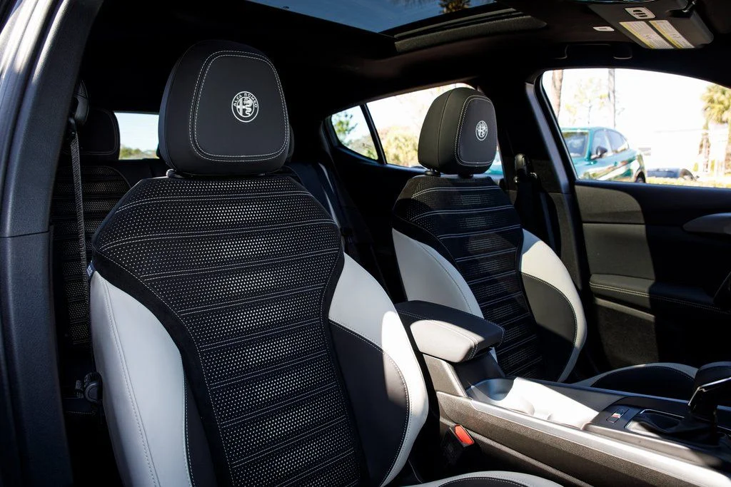 New 2026 Silver Alfa Romeo Sport Speciale image 42