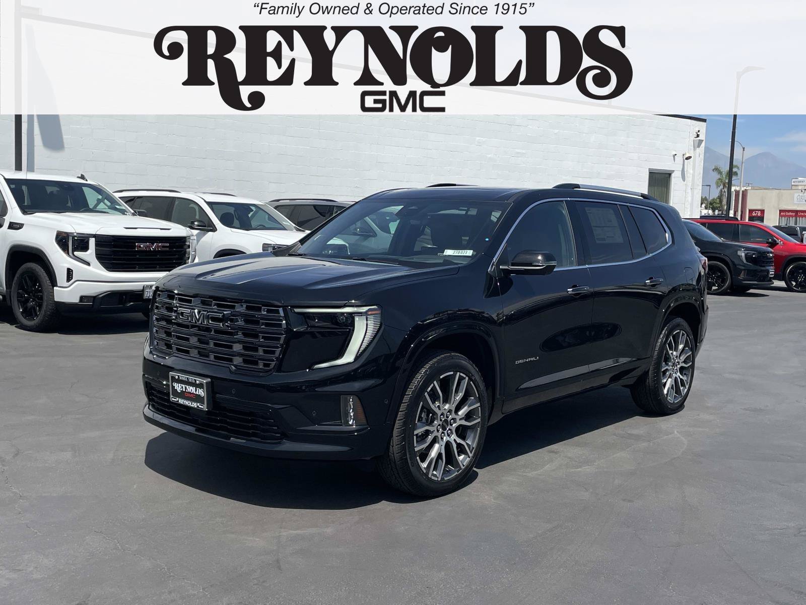 Black (Ebony Twilight Metallic) 2027 GMC Acadia SUV / Crossover Front-Wheel Drive 
