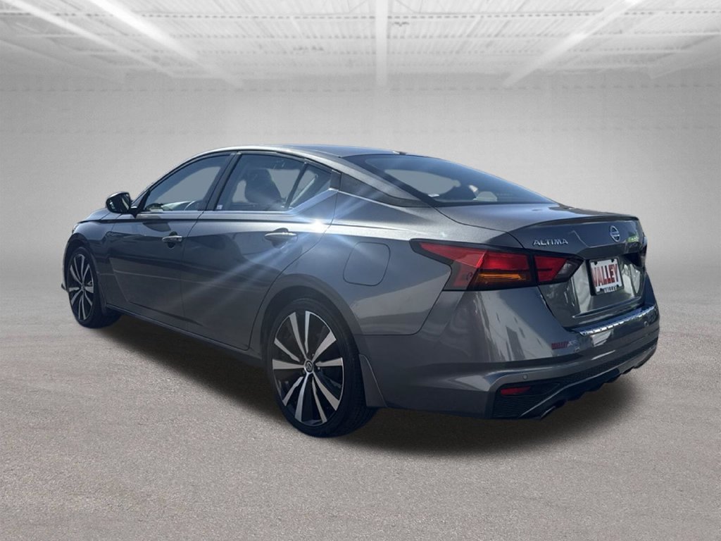 Used 2022 Gray Nissan 2.5 SR image 10