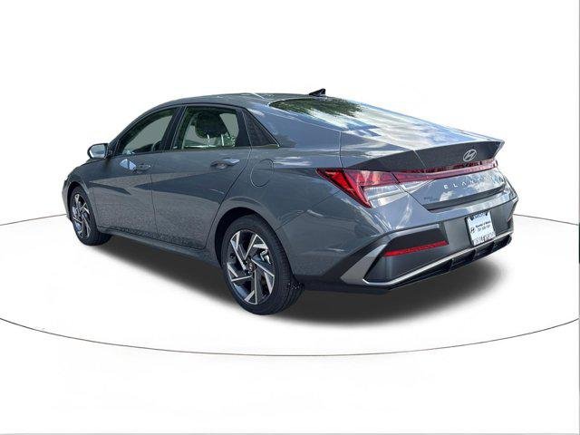 New 2026 Ecotronic Gray Hyundai Limited image 5