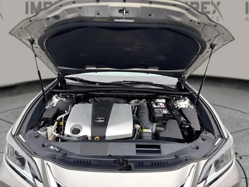 Used 2020 Silver Lexus 350 image 29