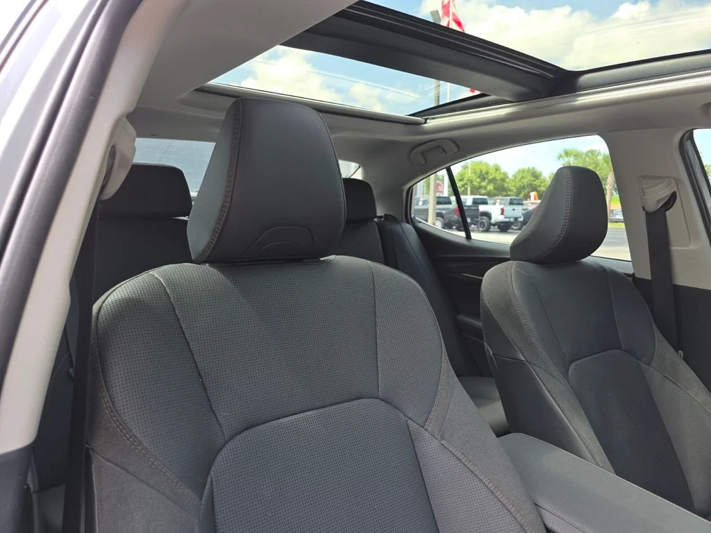 Certified Used 2025  Toyota XLE image 15