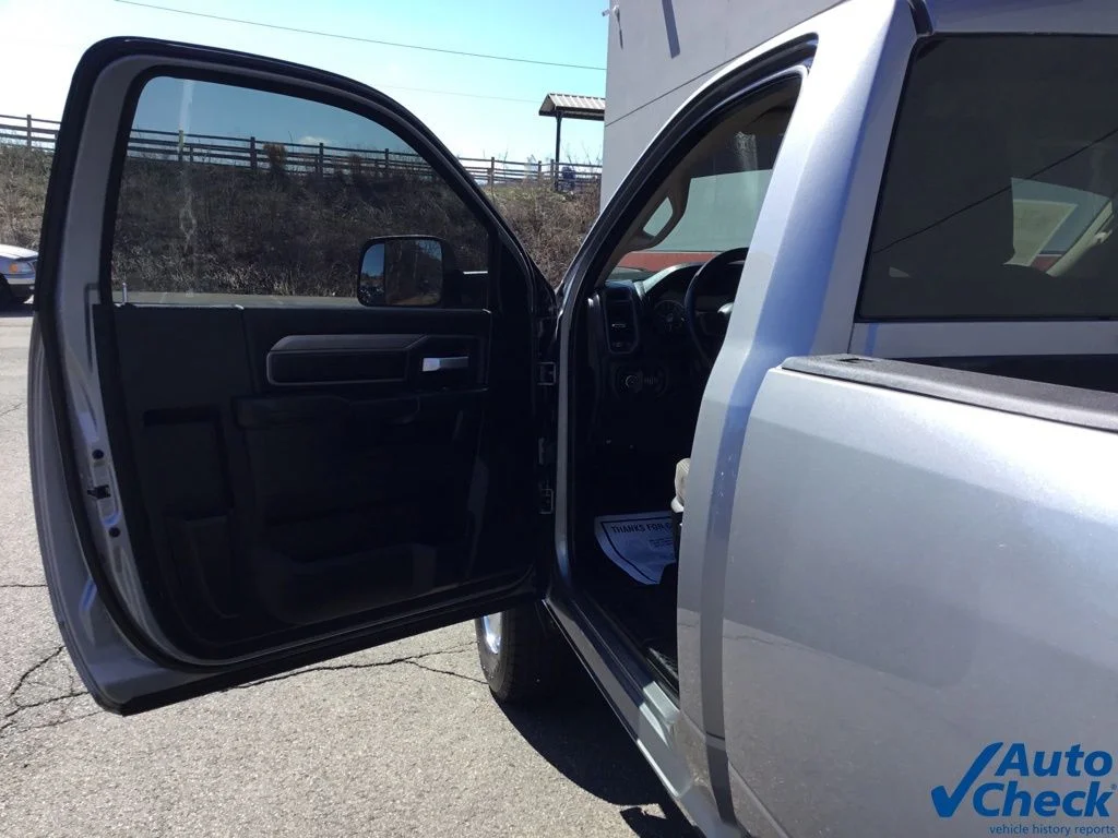 Used 2019 Silver Ram Tradesman image 25