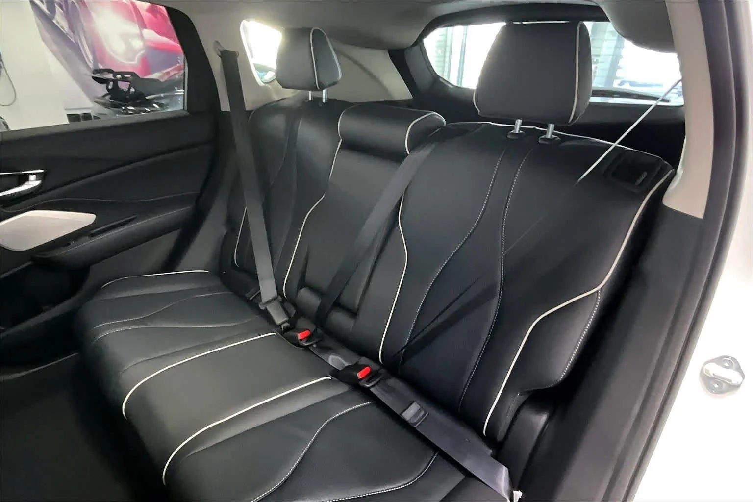 New 2026 Platinum White Pearl Acura w/Advance Package image 13