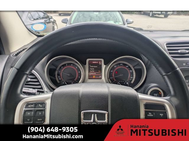 Used 2016 White Dodge SE image 27