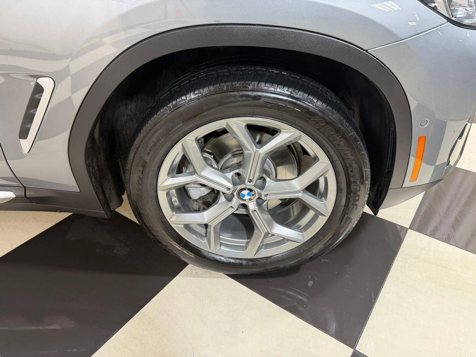 Used 2023 Skyscraper Gray Metallic BMW xDrive30i image 30