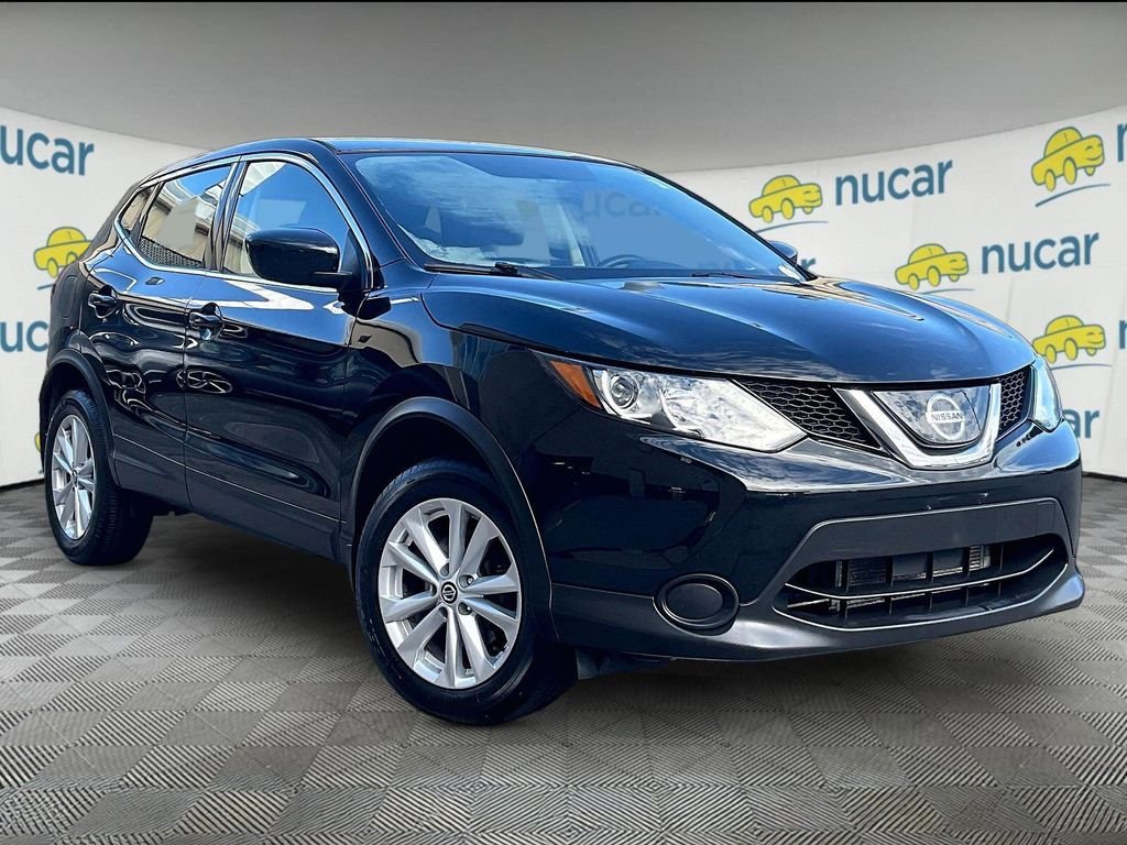 Used 2019 Black Nissan S image 1