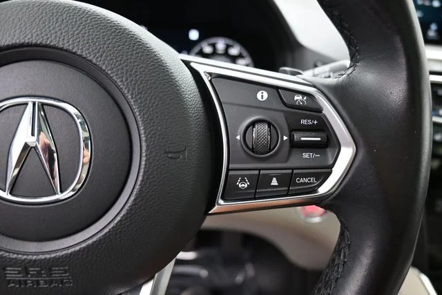 Used 2025 White Acura Technology Package image 29