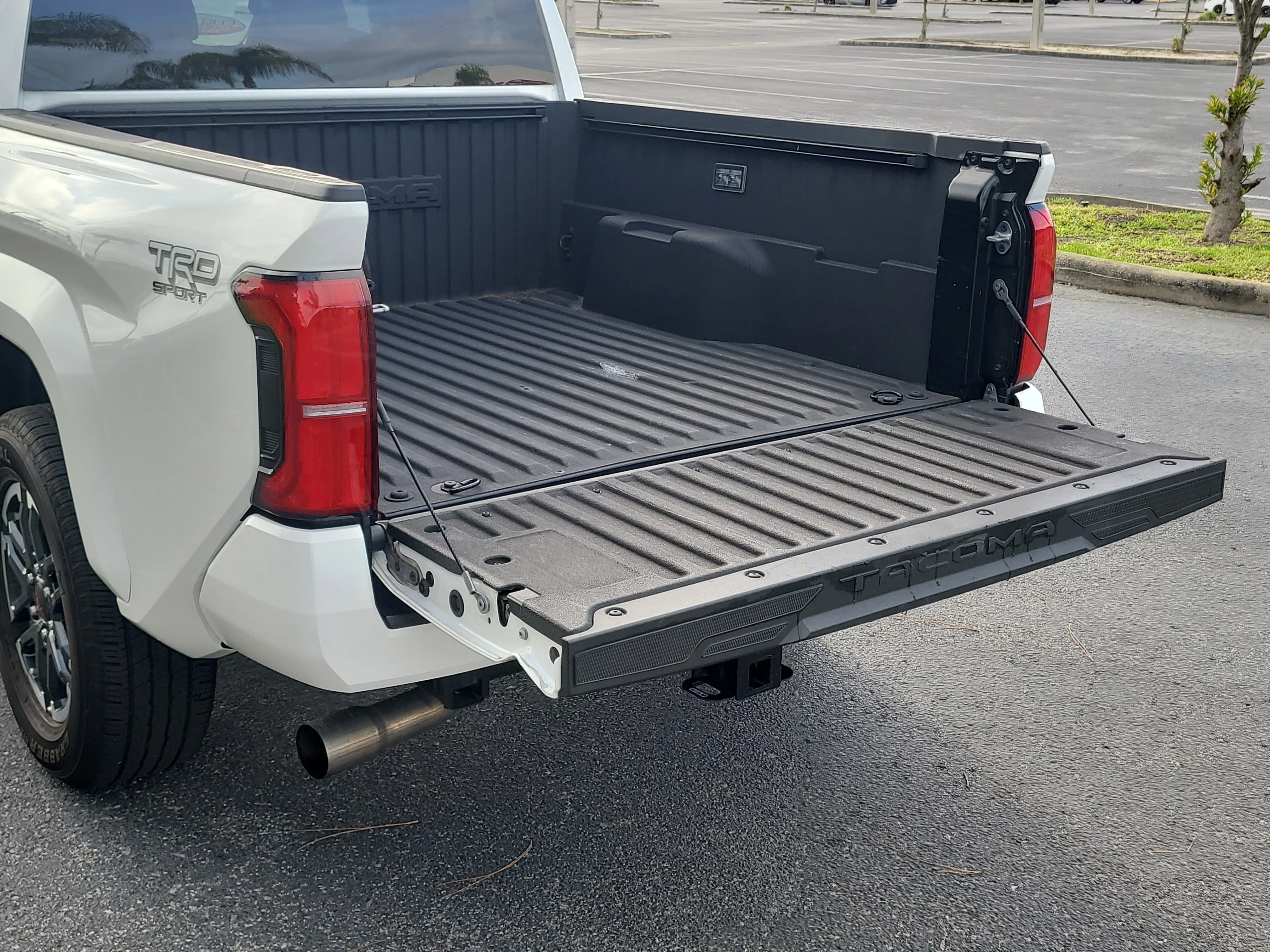 Certified Used 2025 Ice Toyota TRD Sport image 11