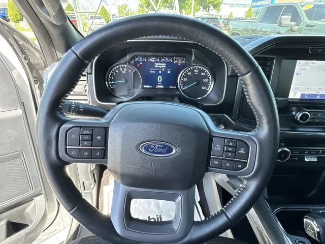 Used 2022 White Ford XL image 12