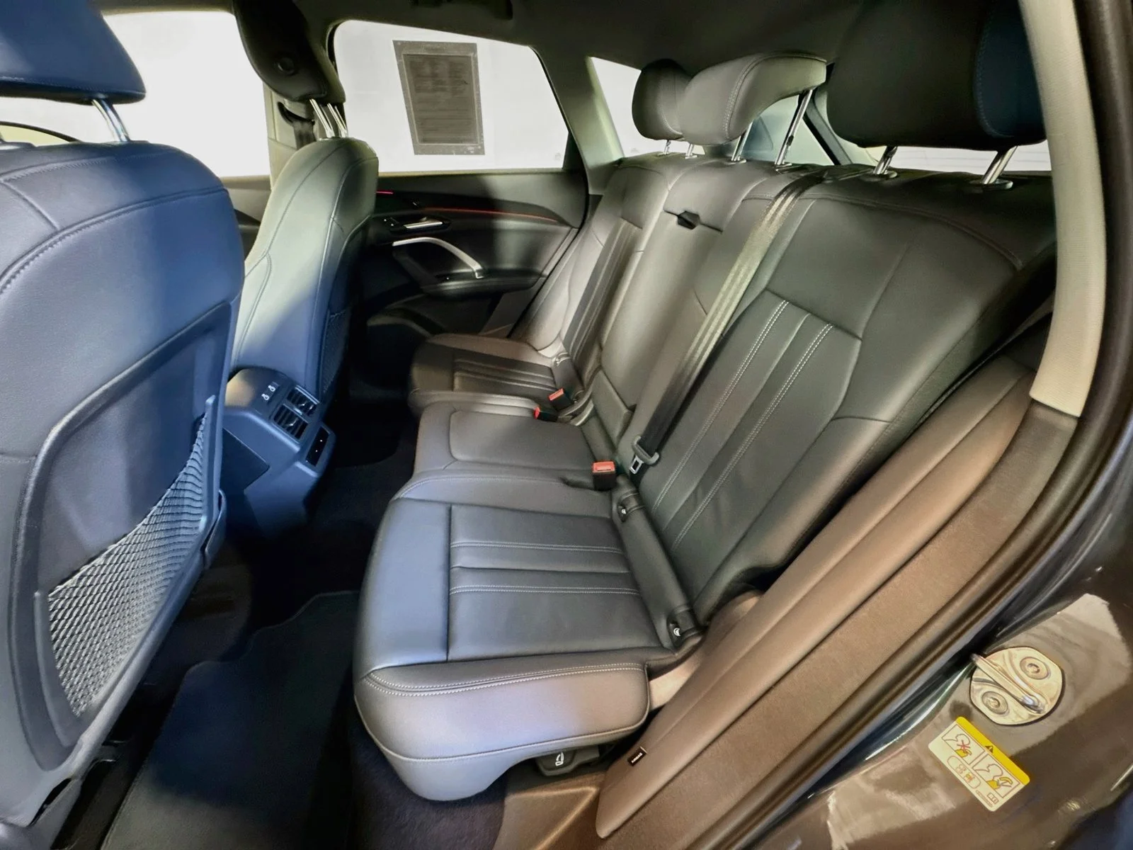 Used 2025 Tambora Gray Audi Premium image 21