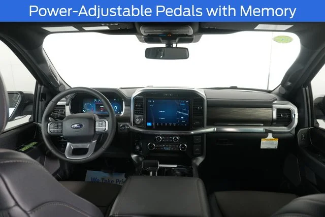 New 2026 Oxford White Ford Lariat® image 14