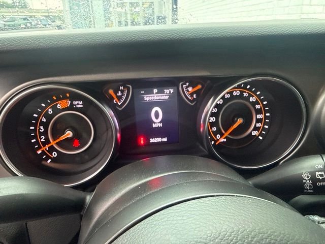 Used 2023 White Jeep Sport S image 14