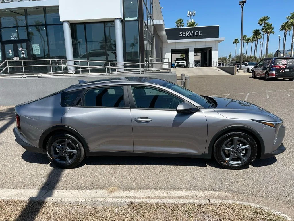New 2026 Gray Kia LXS image 9