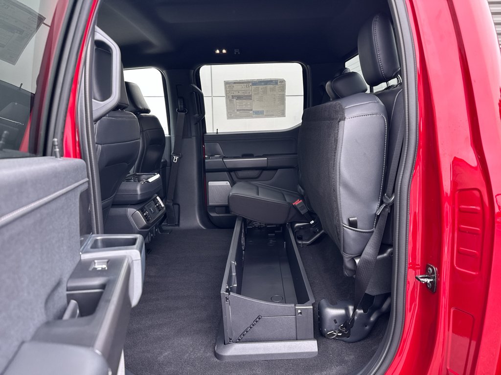 2025 Ford F-150 Lariat - Photo 11