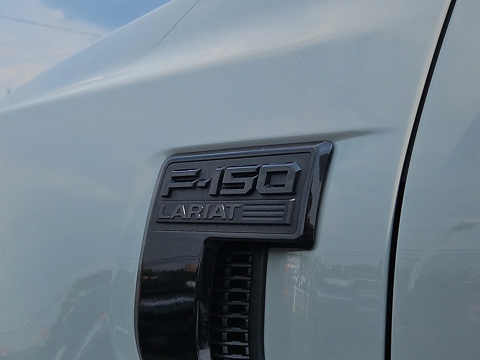 Used 2026 Carbonized Gray Metallic   M7 Ford LARIAT image 31