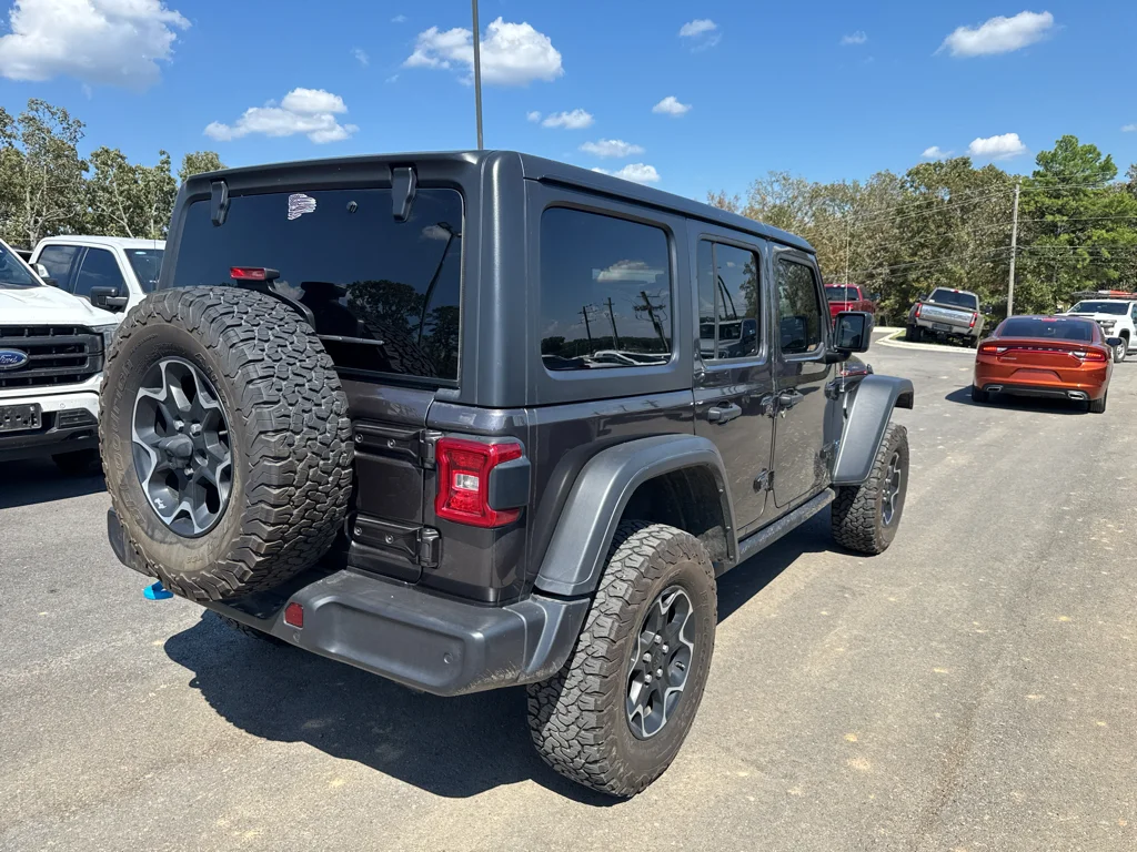 Used 2021 Granite Crystal Clearcoat Metallic Jeep Unlimited Rubicon image 5