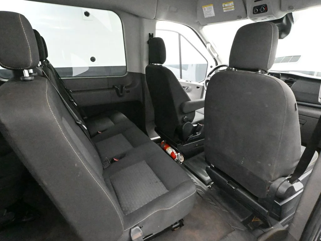 2023 Ford Transit Passenger Van XL - Photo 38