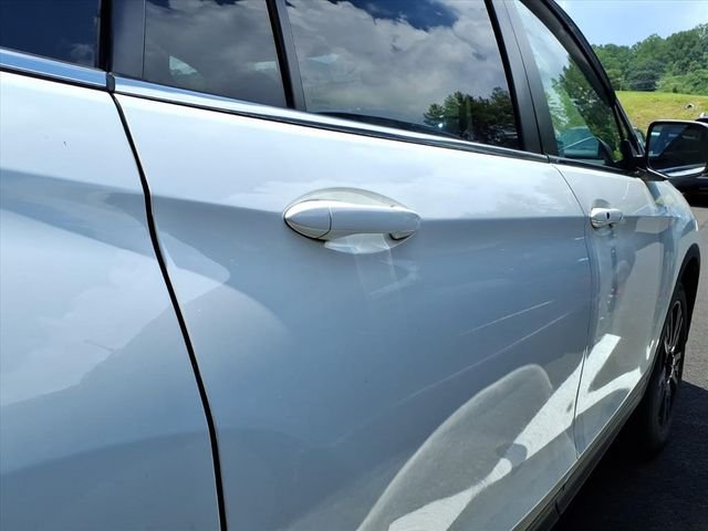 Used 2022 White Honda Special Edition image 17