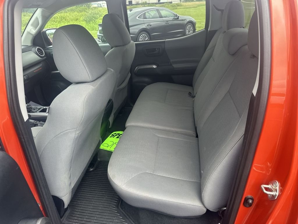 Used 2017 Red Toyota SR5 image 28