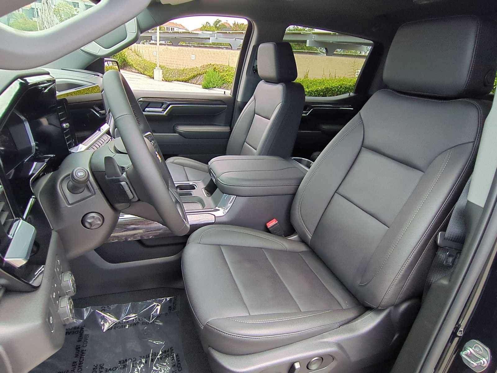 2026 Chevrolet Silverado 1500 LTZ - Photo 22