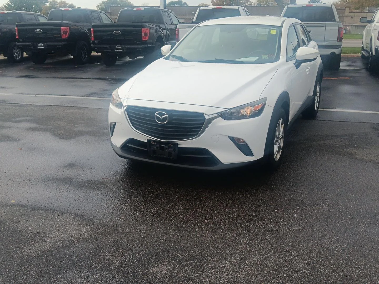 Used 2016 Crystal White Pearl Mica Mazda Sport image 11