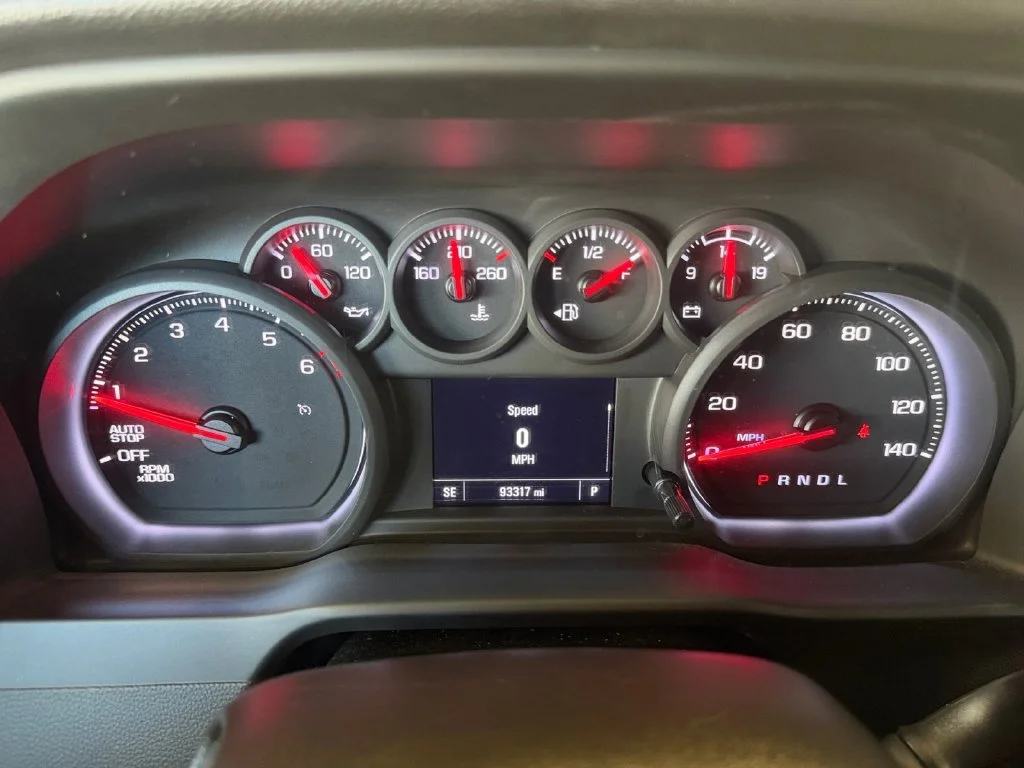 Used 2022 DARK ASH METALLIC Chevrolet Custom image 18
