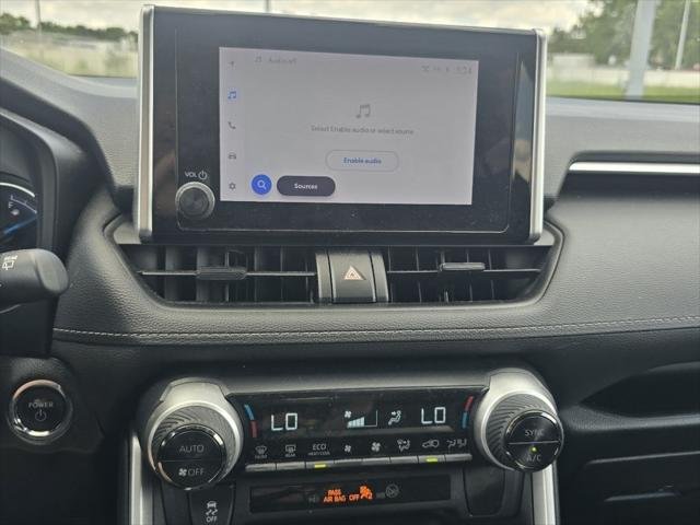 Certified Used 2023 MAGNETIC GRAY MET. Toyota  image 28