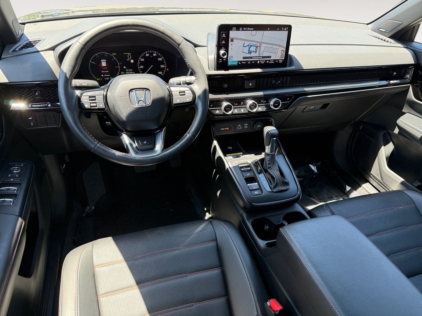 Used 2025 Meteorite Gray Metallic Honda Sport Touring image 15