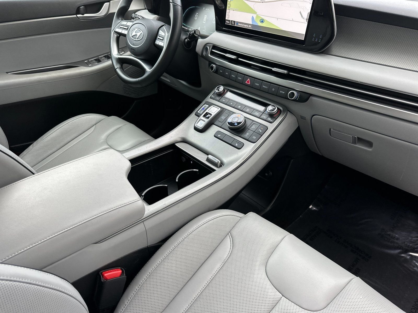 Used 2024 Red Hyundai SEL image 17