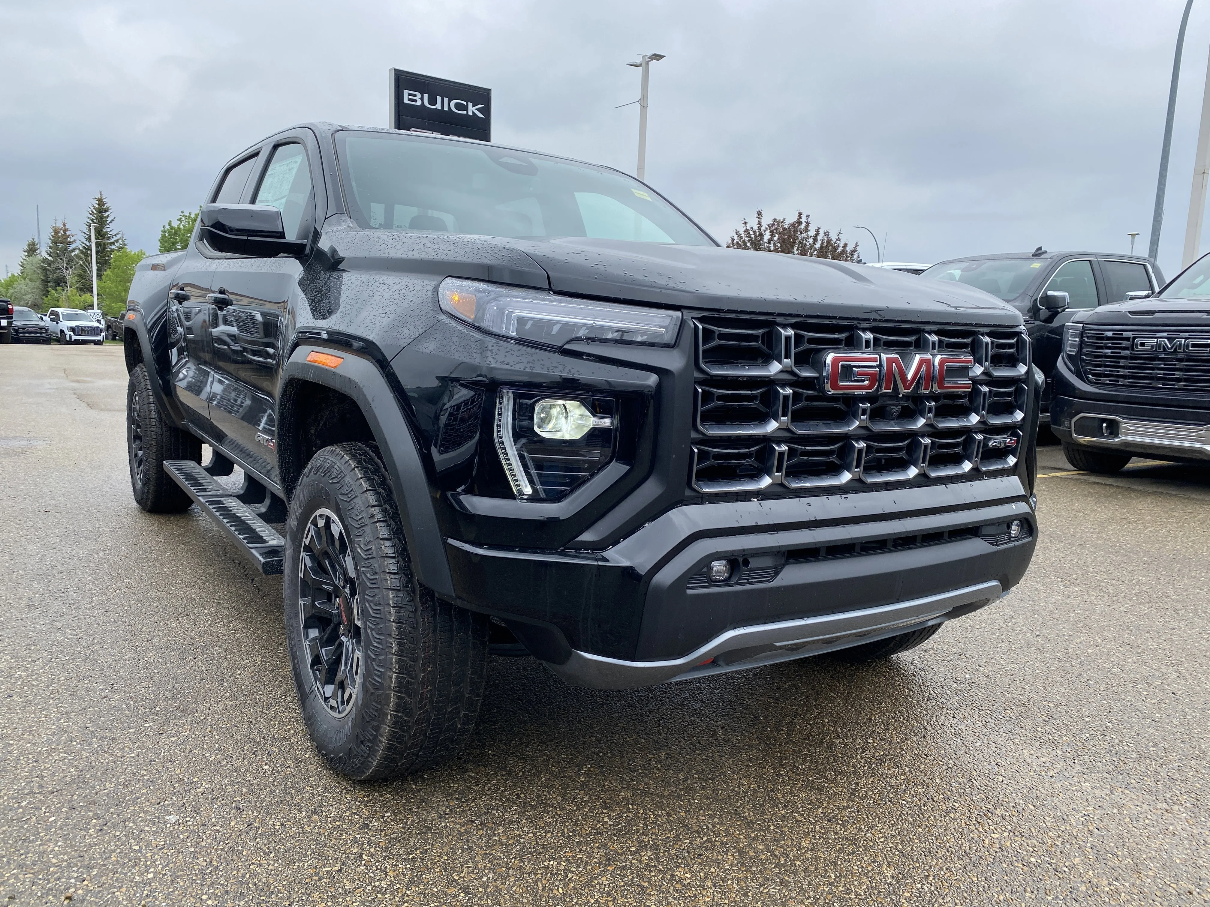 New 2026 ONYX BLACK GMC 4WD AT4 image 7