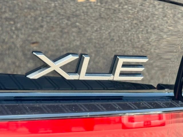 Used 2024  Toyota XLE image 14
