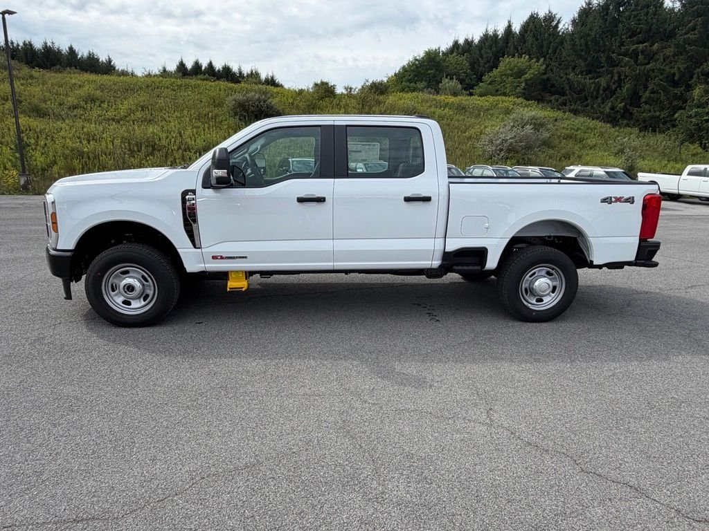 New 2026 Oxford White Ford F-350® XL image 2