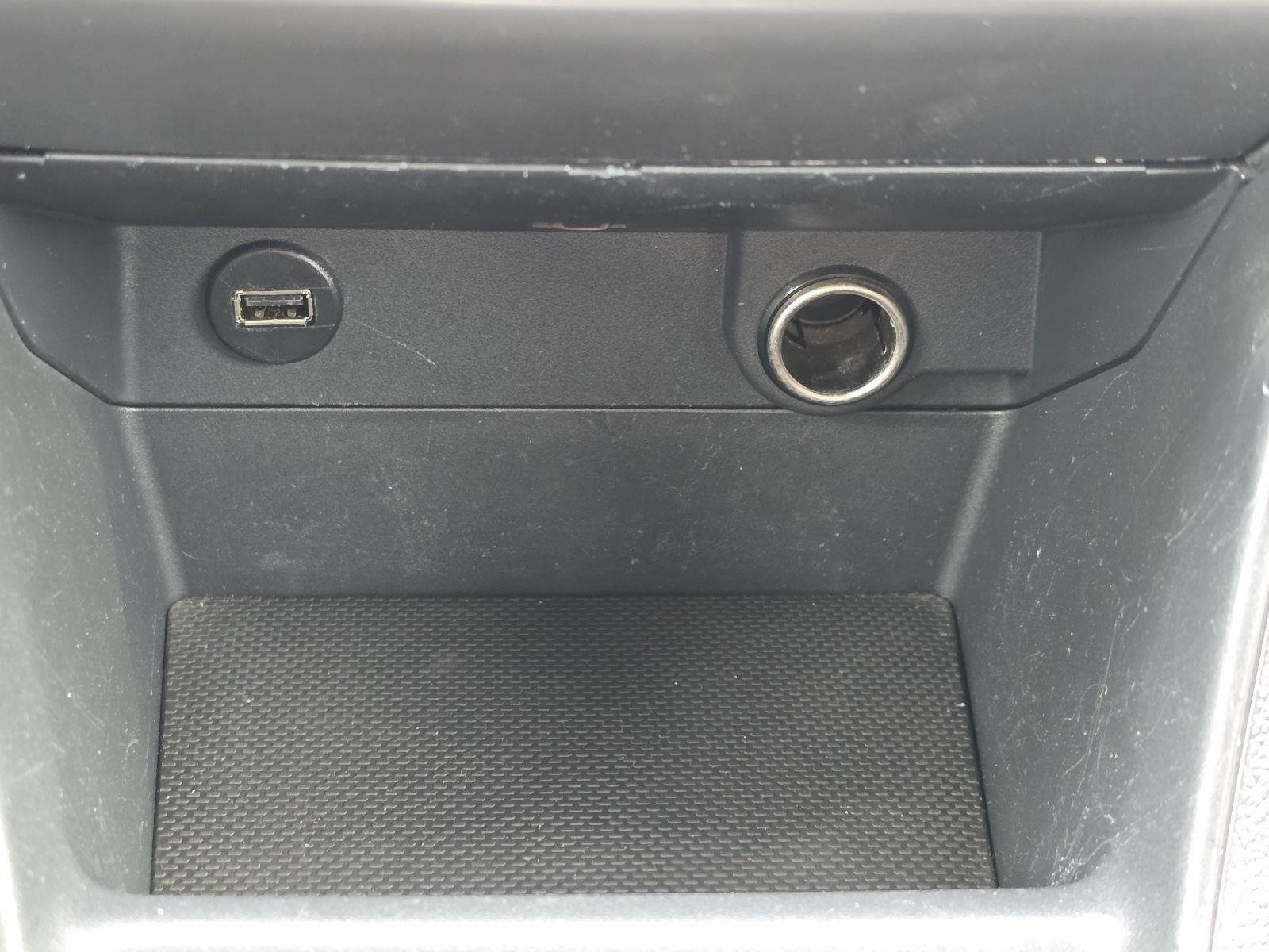 Used 2016 Desert Khaki Subaru Limited image 56
