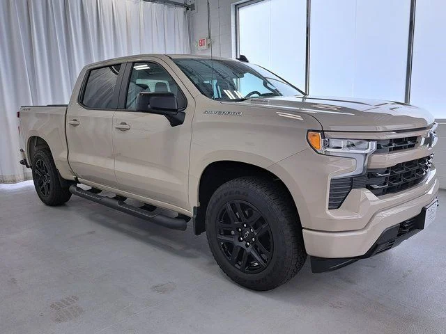Used 2026 White Chevrolet RST image 4