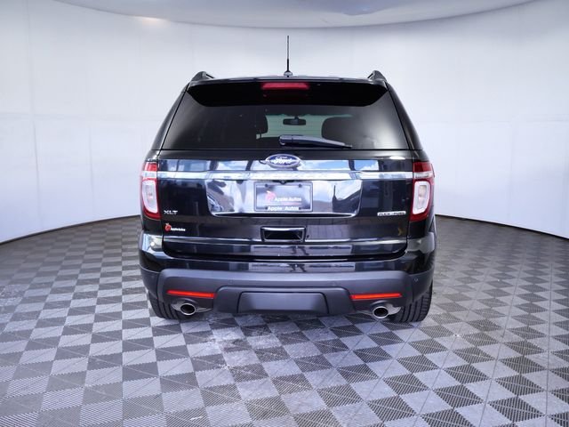 Used 2014 Black Ford XLT image 7