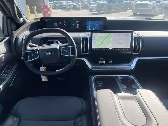 New 2026 White Ford Platinum image 9
