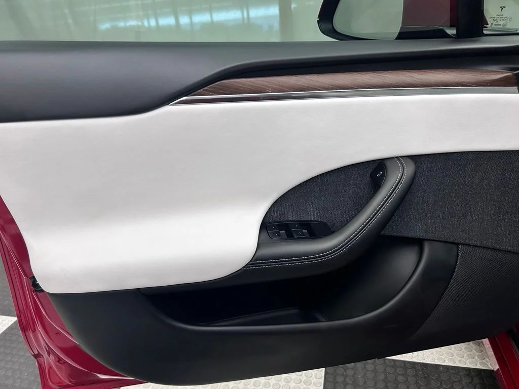 Used 2022 Red Tesla Base image 10