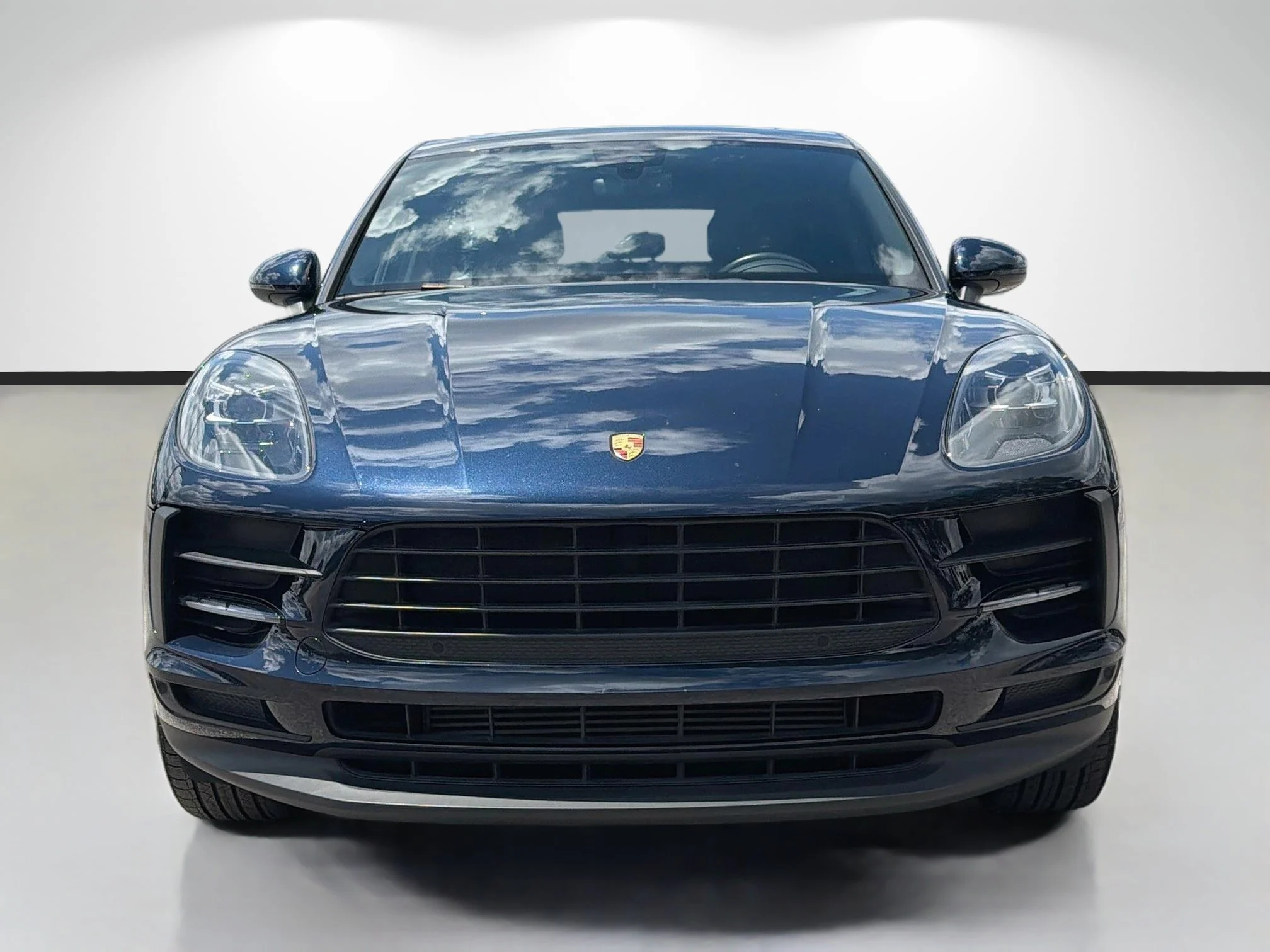 Used 2019 Blue Porsche Base image 8