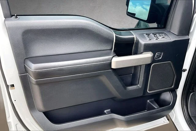 Used 2017 White Ford Raptor image 15