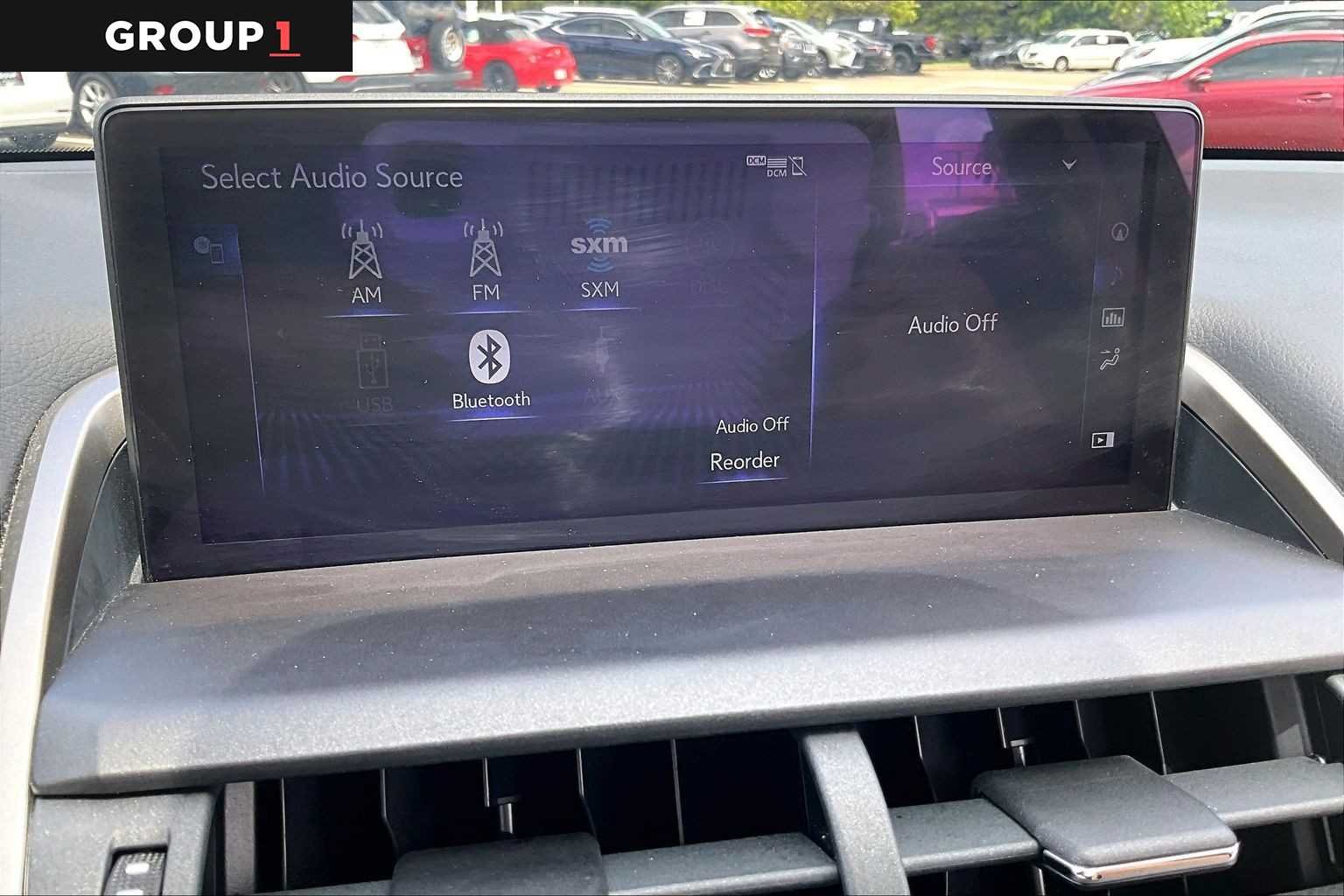 Certified Used 2020 Matador Red Mica Lexus  image 31