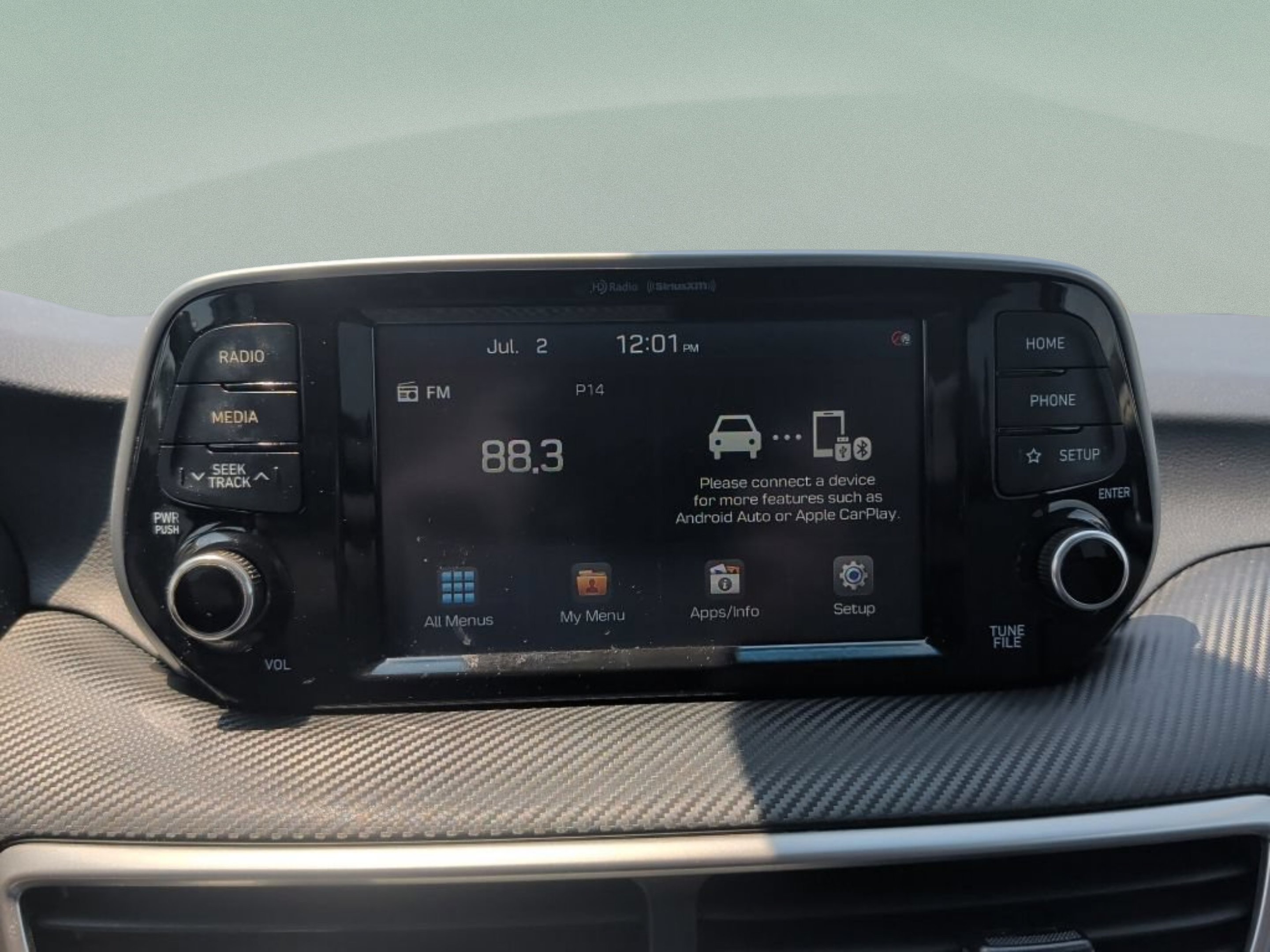 Used 2020 Winter White Hyundai Value image 21