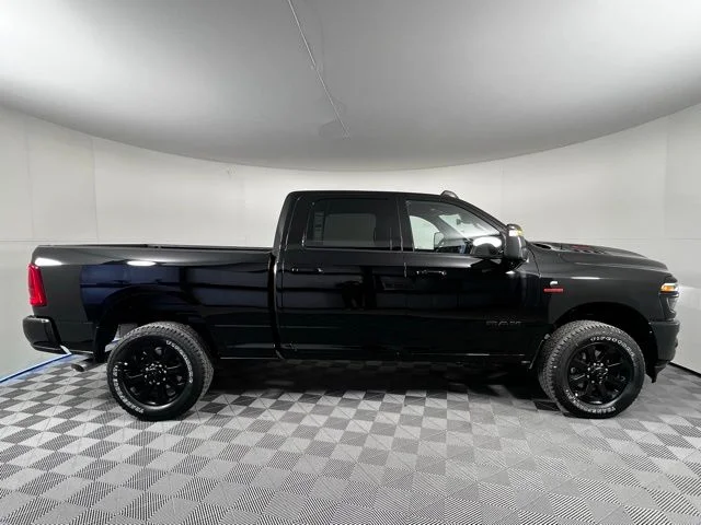 New 2026 Diamond Black Crystal Pearl-Coat Exterior Paint RAM Laramie image 8