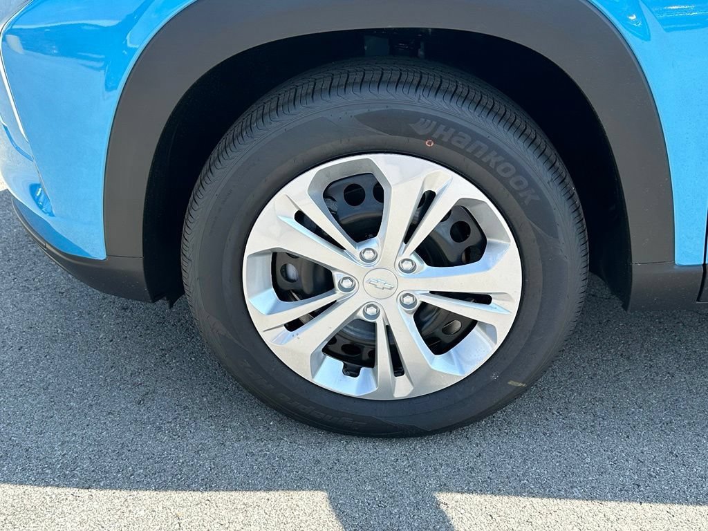 2026 Chevrolet Trax LS - Photo 10