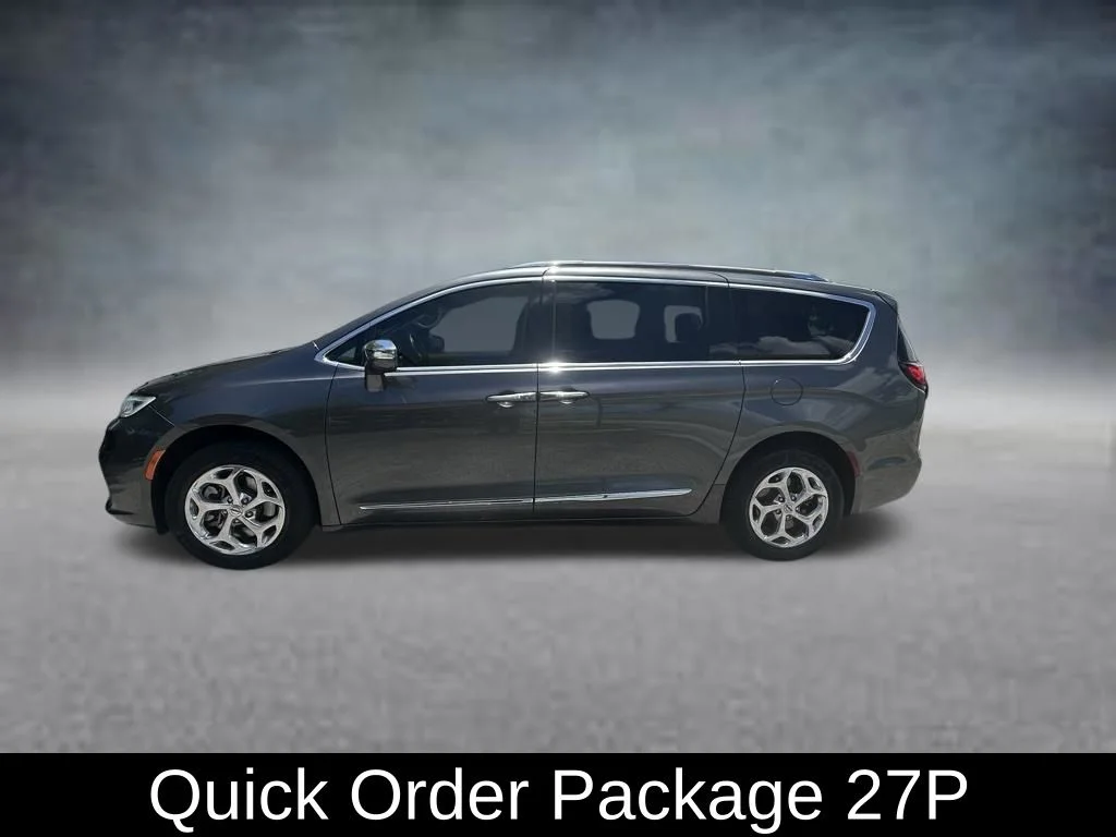Used 2021 Gray Chrysler Limited image 4