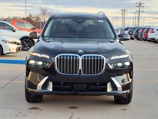2025 BMW X7 40i - Photo 17