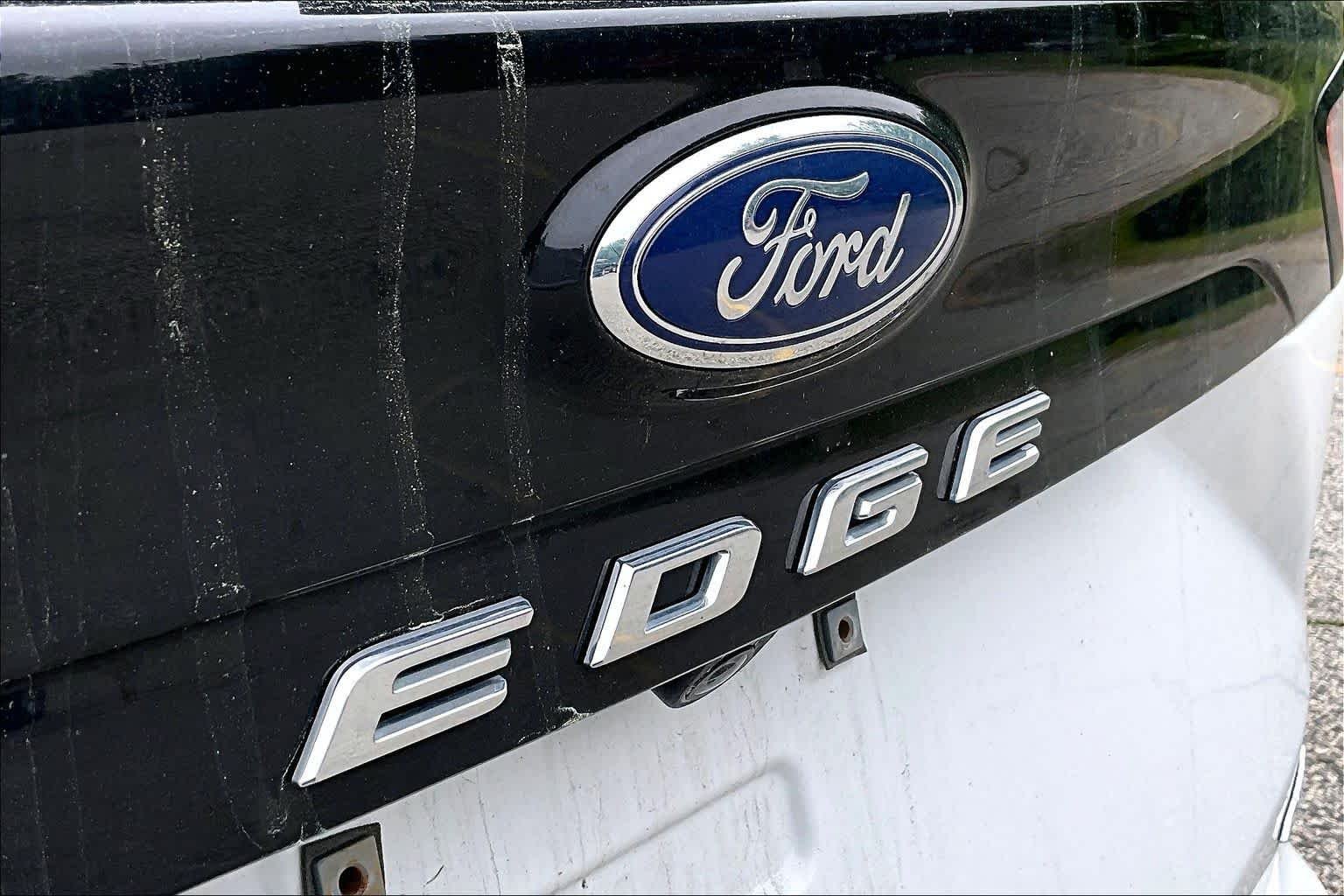 Certified Used 2024 Oxford White Clearcoat Ford SEL image 33